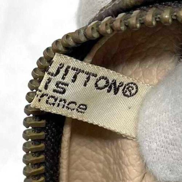 Louis Vuitton Pouch True Toilet 28 Brown Monogram Canvas, M47522  - Authentic - Picture 12 of 12